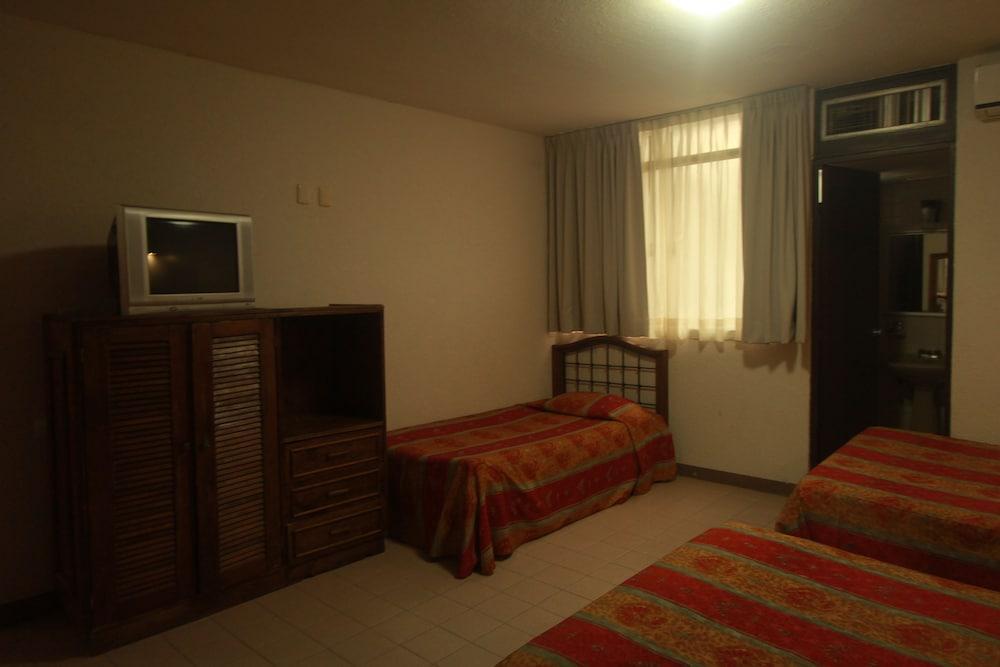 Hotel Plaza Independencia Villahermosa Buitenkant foto