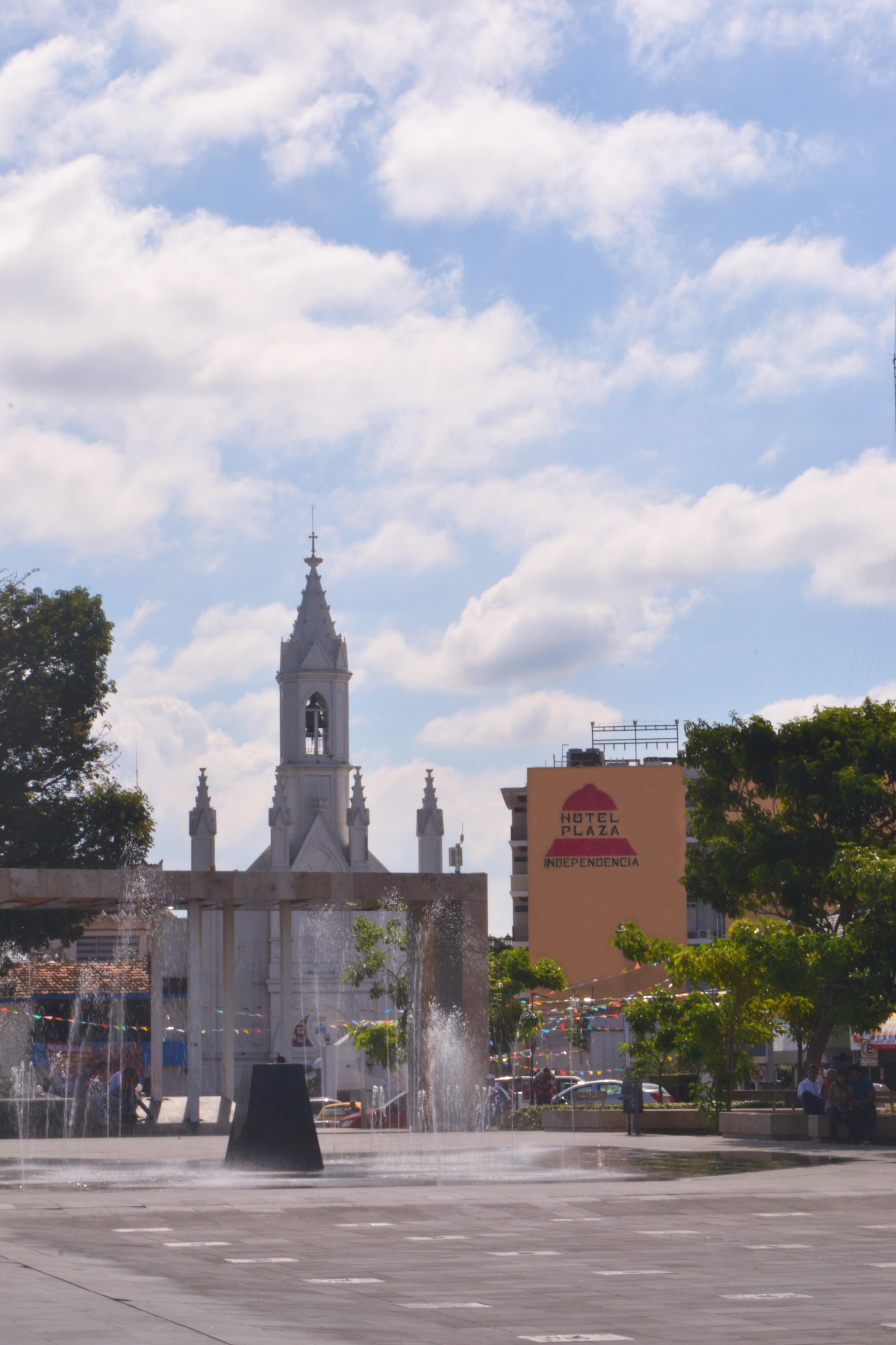Hotel Plaza Independencia Villahermosa Buitenkant foto