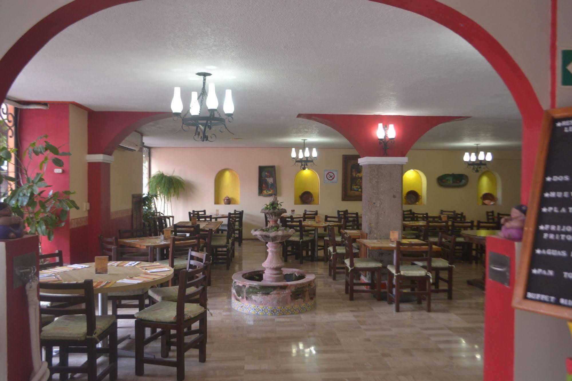 Hotel Plaza Independencia Villahermosa Buitenkant foto