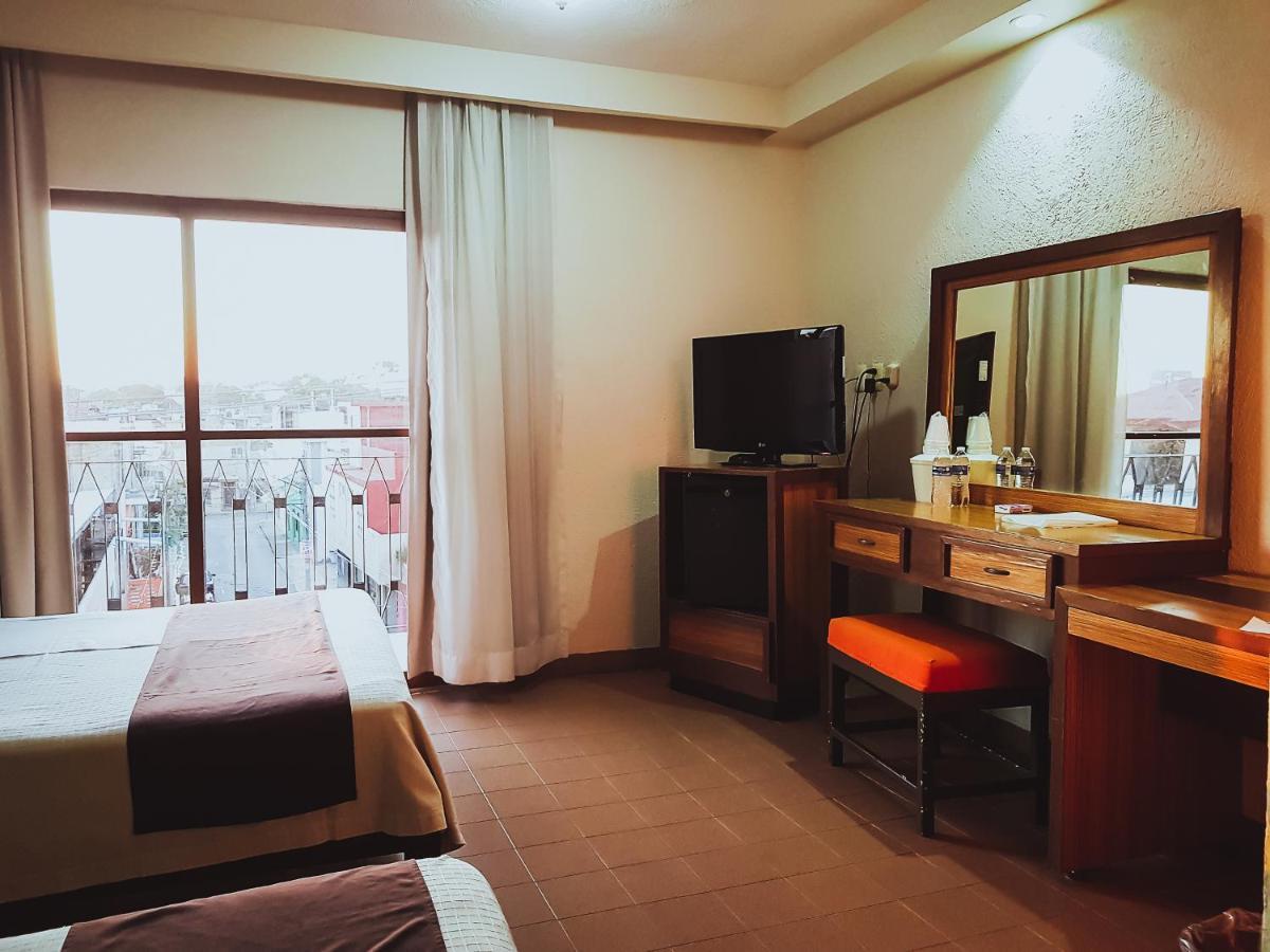 Hotel Plaza Independencia Villahermosa Buitenkant foto